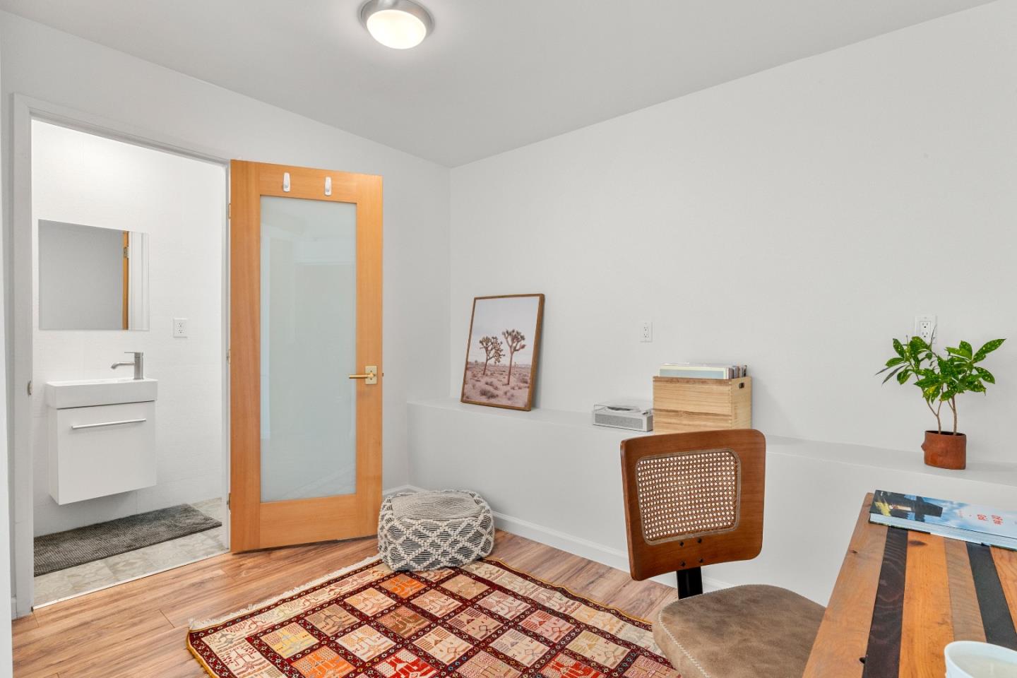 Detail Gallery Image 12 of 25 For 327 Ordway St, San Francisco,  CA 94134 - 3 Beds | 2 Baths