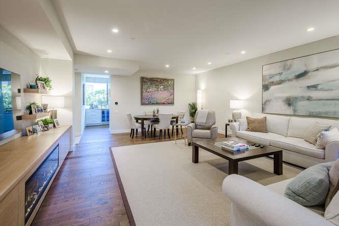 Detail Gallery Image 5 of 22 For 20 W 3rd Ave #202,  San Mateo,  CA 94402 - 2 Beds | 2/1 Baths