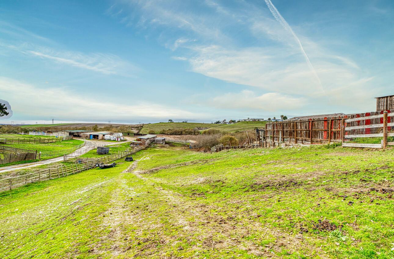 Detail Gallery Image 32 of 38 For 14236 Shaffi Ln, Castroville,  CA 95012 - 3 Beds | 2 Baths