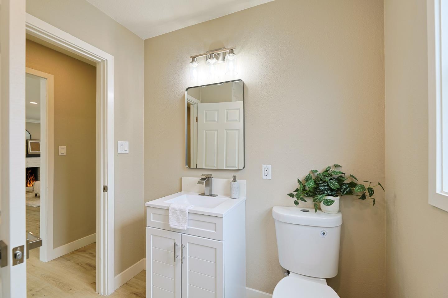 Detail Gallery Image 22 of 31 For 225 Tapadero St, Salinas,  CA 93906 - 2 Beds | 1 Baths