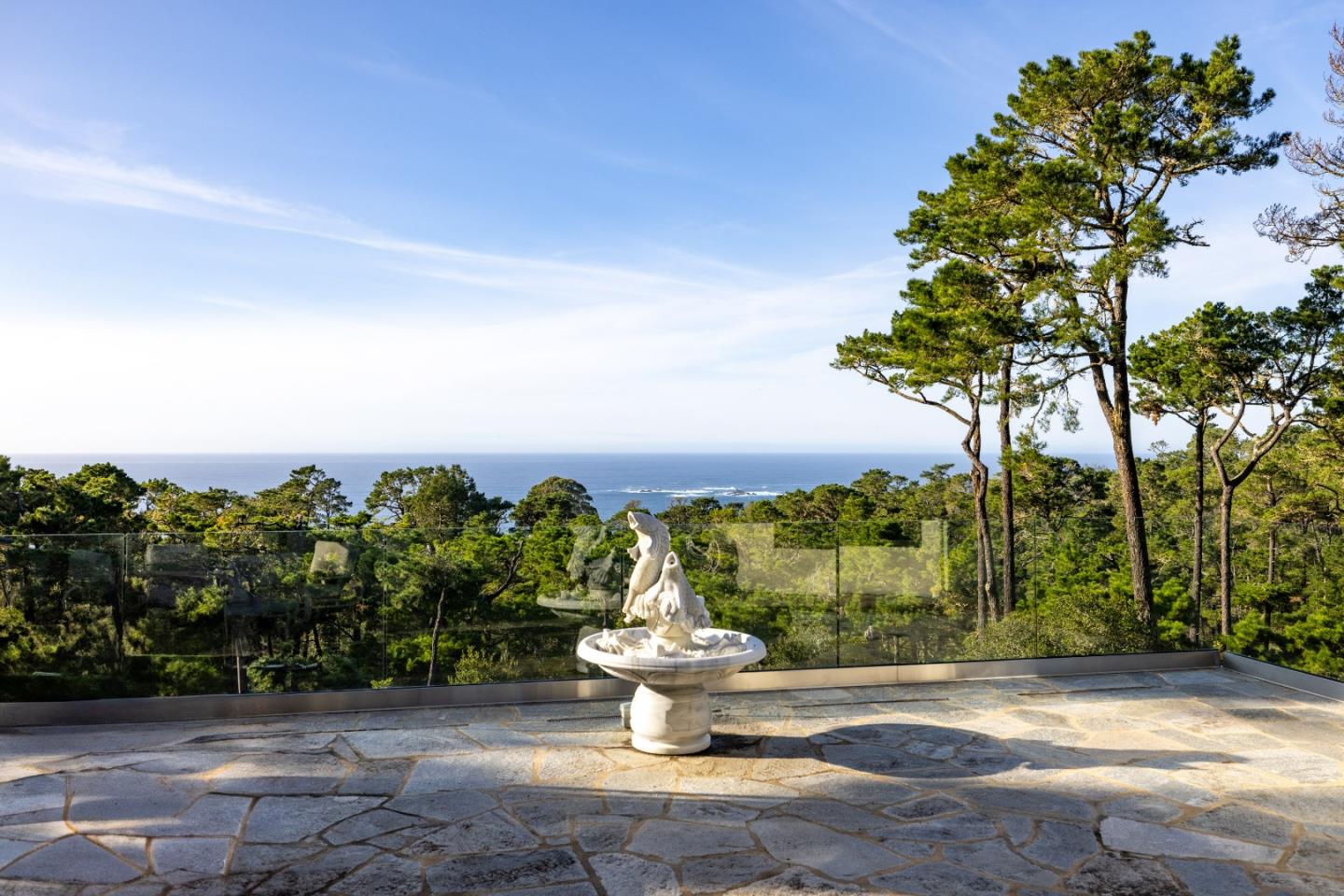 Detail Gallery Image 2 of 72 For 100 Cypress Way, Carmel,  CA 93923 - 5 Beds | 4/1 Baths