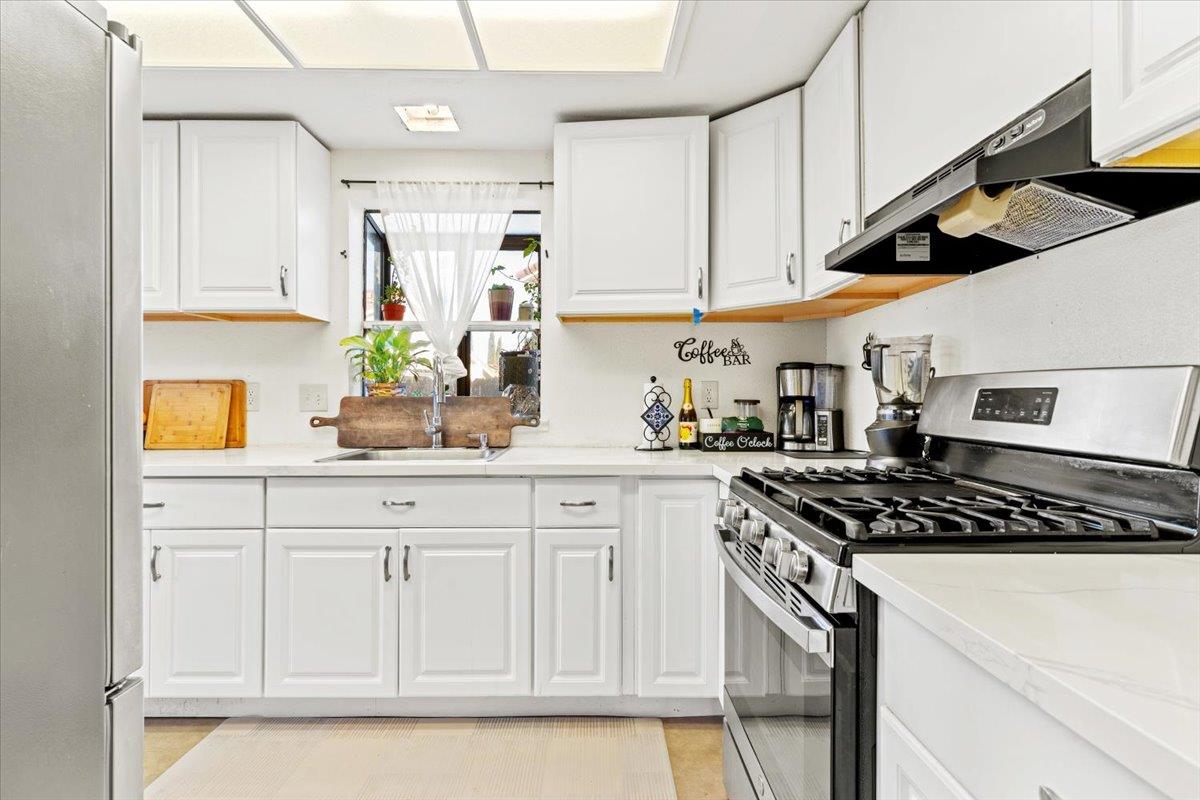 Detail Gallery Image 10 of 25 For 2524 Brazil Ct, Antioch,  CA 94509 - 4 Beds | 3 Baths
