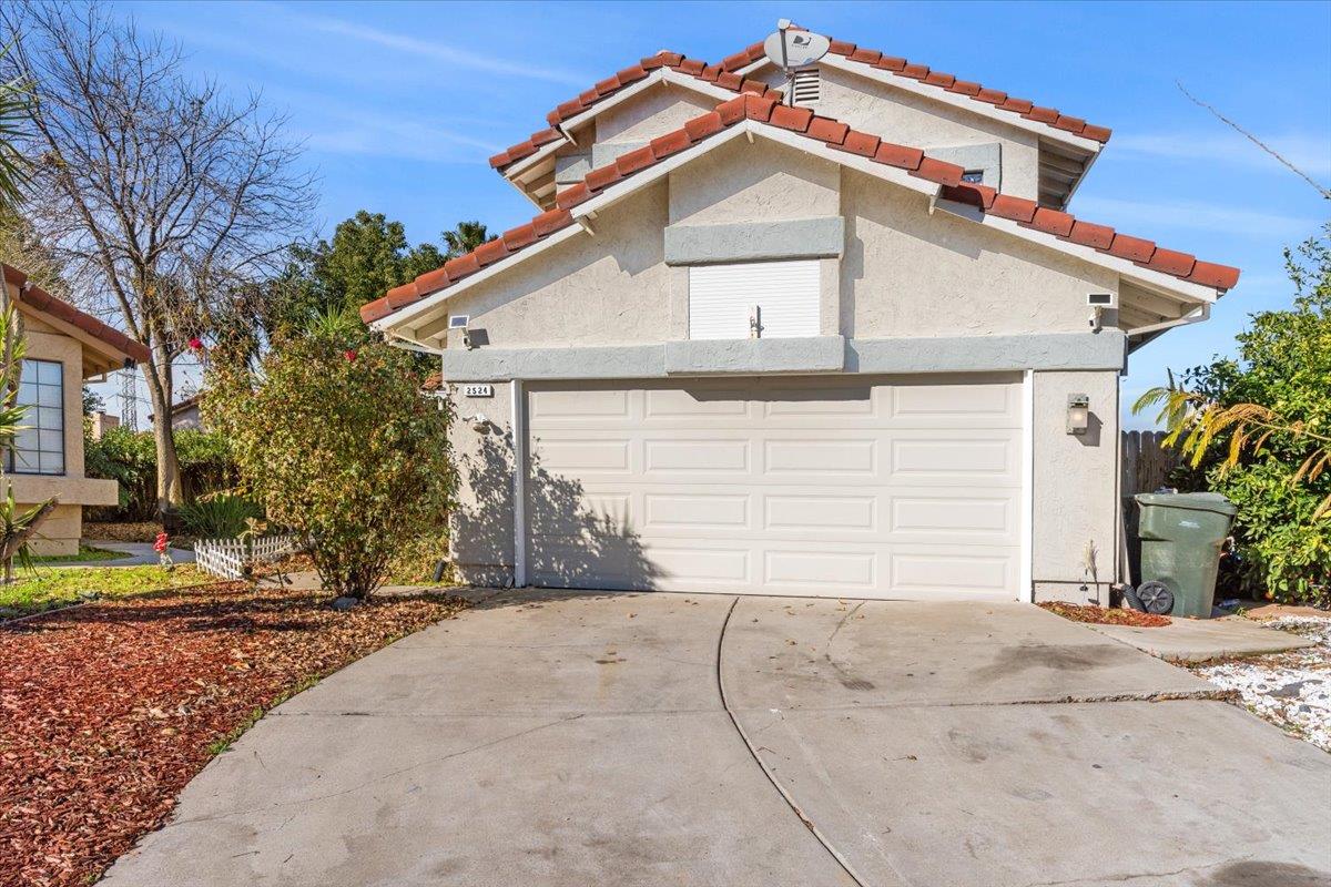 Detail Gallery Image 2 of 25 For 2524 Brazil Ct, Antioch,  CA 94509 - 4 Beds | 3 Baths