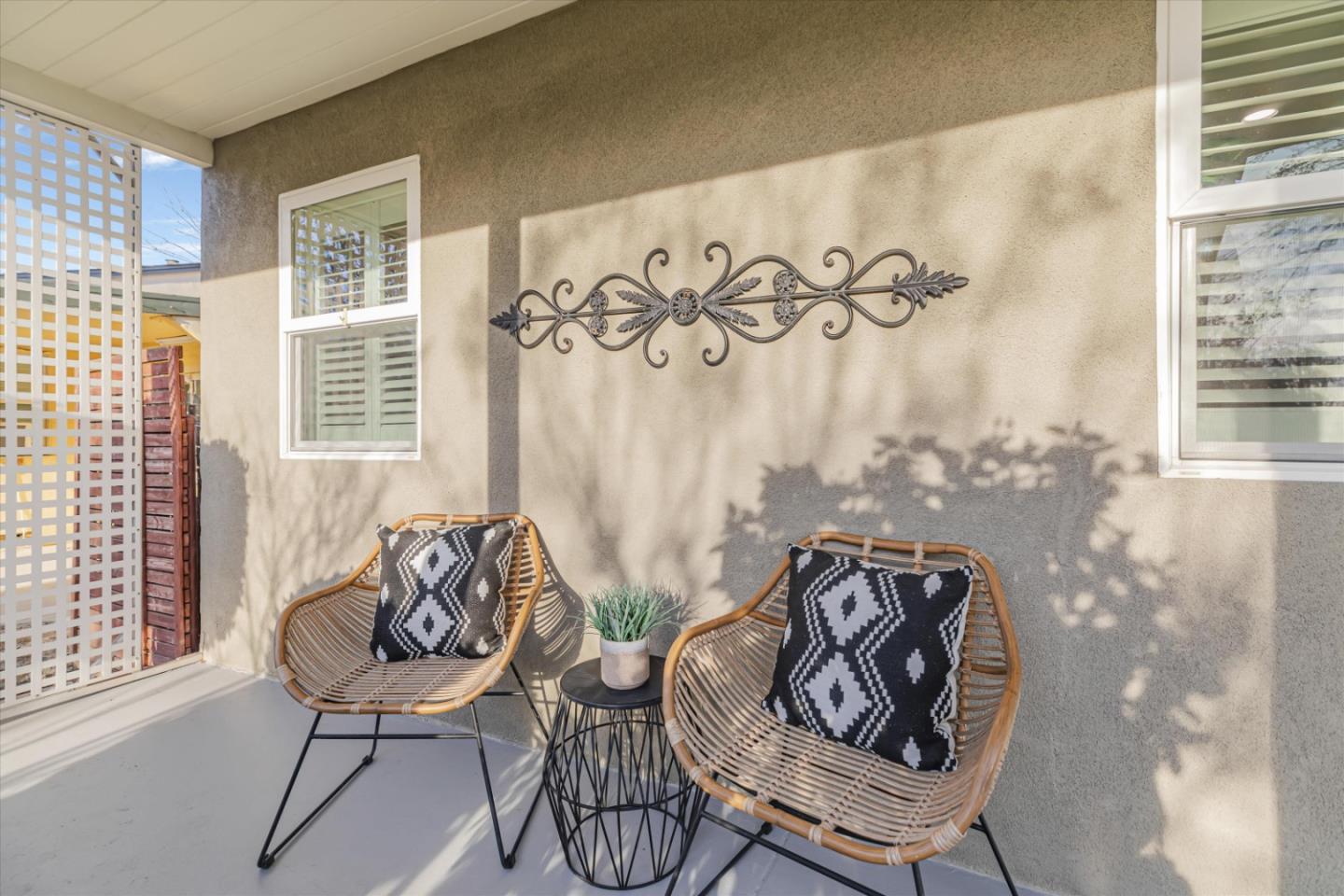 Detail Gallery Image 3 of 43 For 1804 Bird Ave, San Jose,  CA 95125 - 3 Beds | 2 Baths