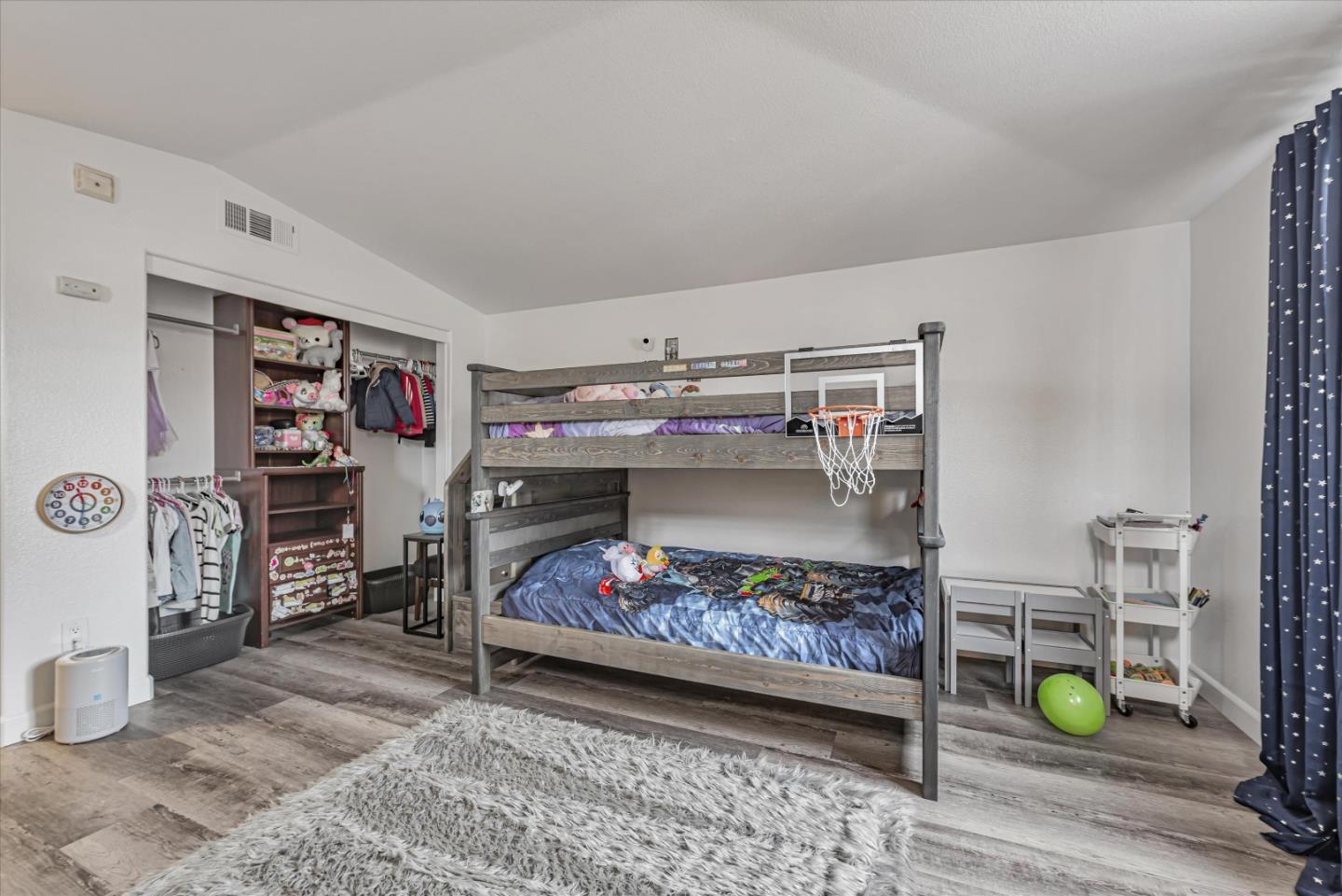 Detail Gallery Image 22 of 44 For 1412 Alegria Loop, San Jose,  CA 95128 - 2 Beds | 2/1 Baths