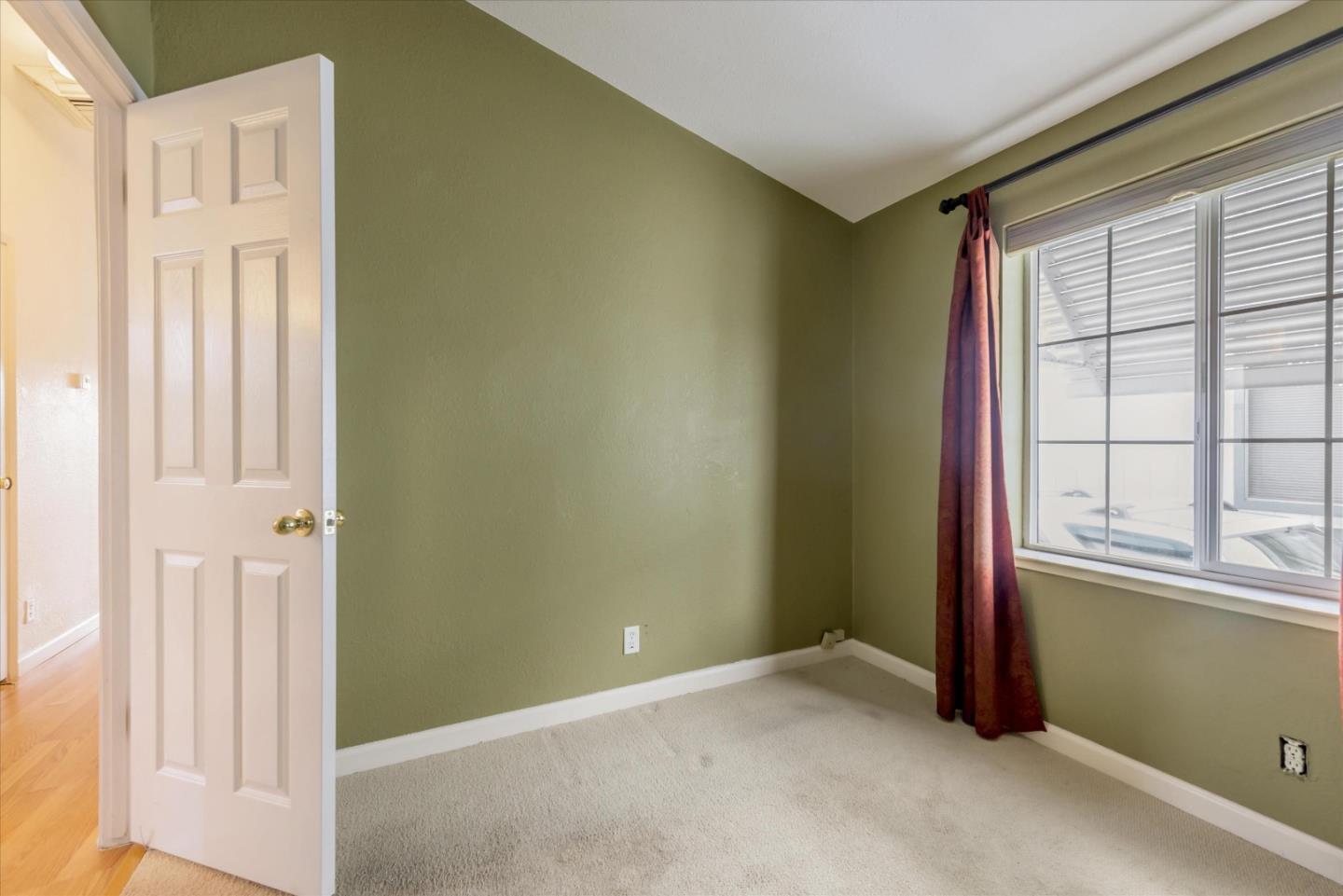 Detail Gallery Image 29 of 41 For 3015 E Bayshore Rd #143,  Redwood City,  CA 94063 - 3 Beds | 2 Baths