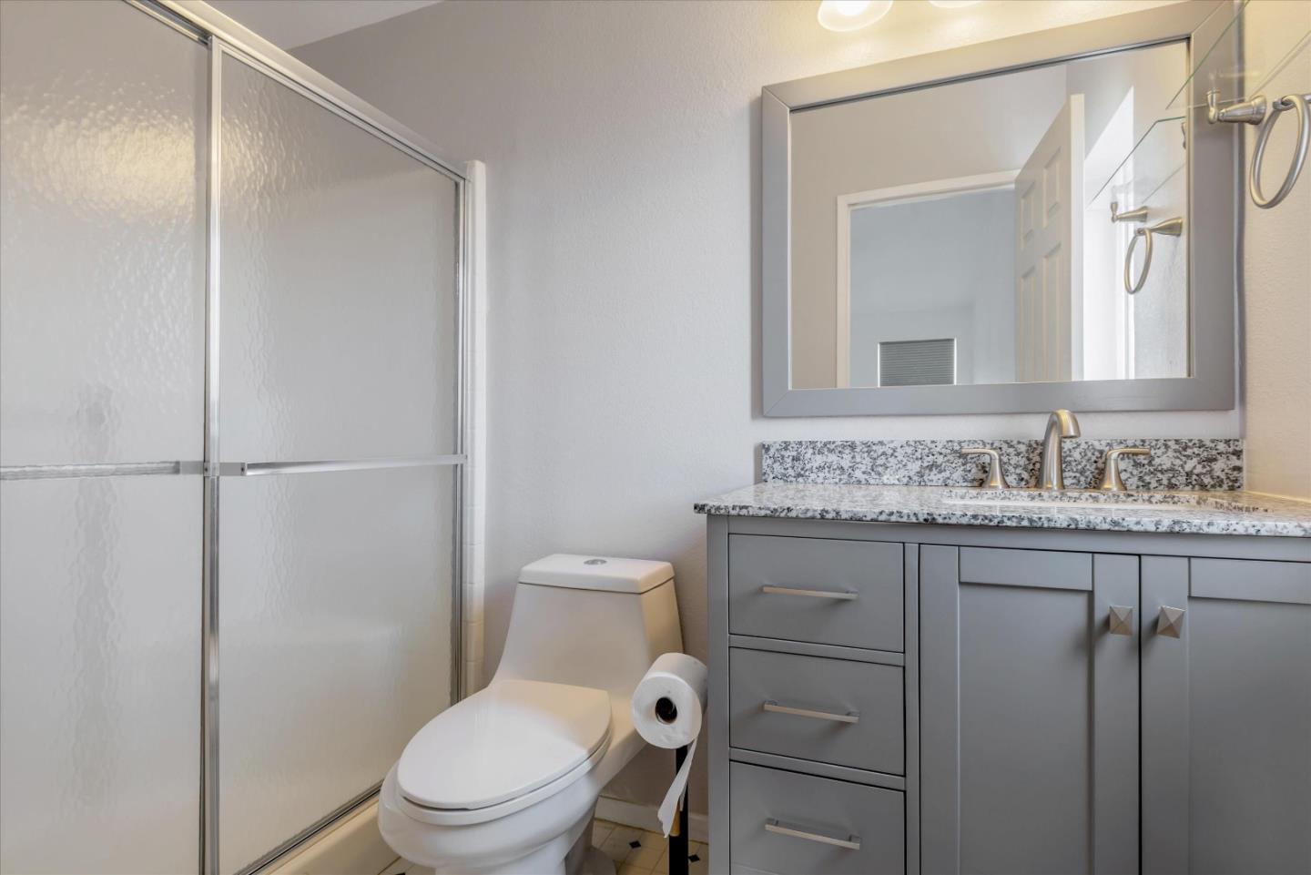 Detail Gallery Image 30 of 41 For 3015 E Bayshore Rd #143,  Redwood City,  CA 94063 - 3 Beds | 2 Baths