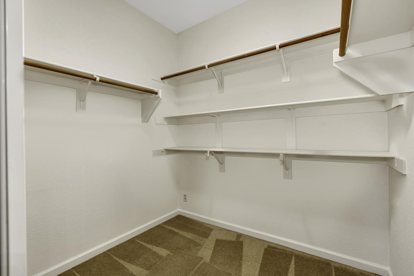 Detail Gallery Image 22 of 28 For 2088 Maximillian Ct, Los Banos,  CA 93635 - 4 Beds | 2/1 Baths