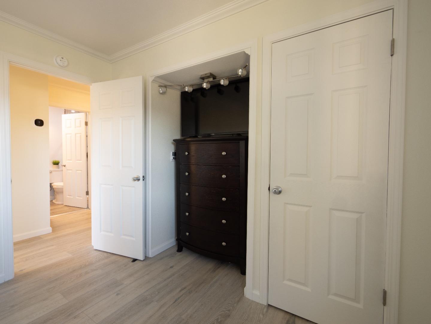 Detail Gallery Image 11 of 14 For 264 Tradewinds Ct #2,  San Jose,  CA 95123 - 2 Beds | 1 Baths