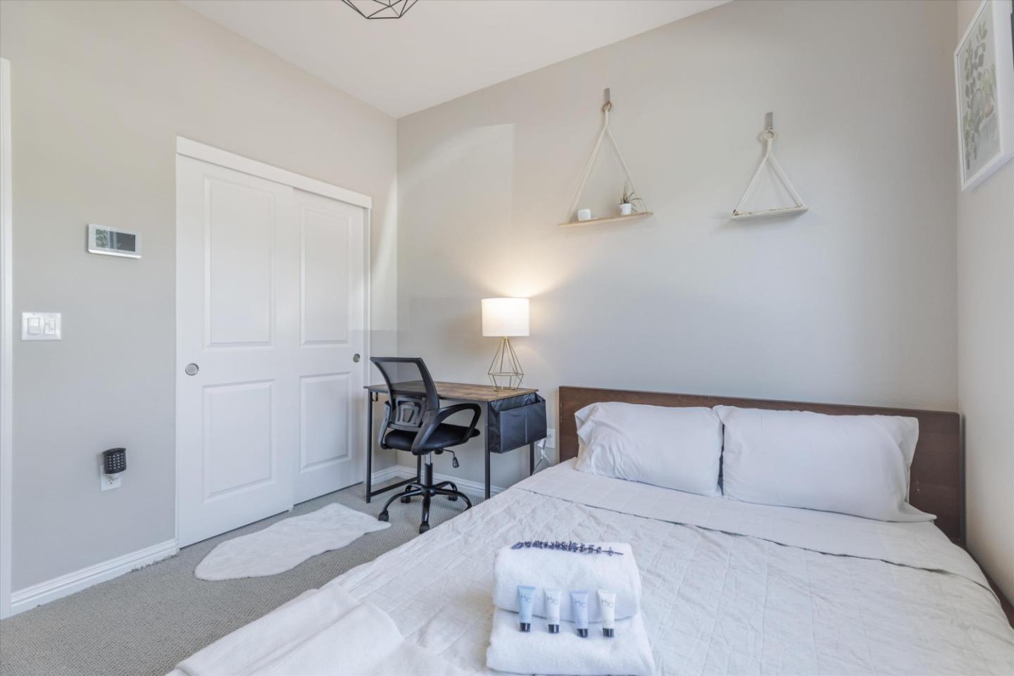Detail Gallery Image 18 of 28 For 6568 Vision Ct, San Jose,  CA 95119 - 2 Beds | 2 Baths