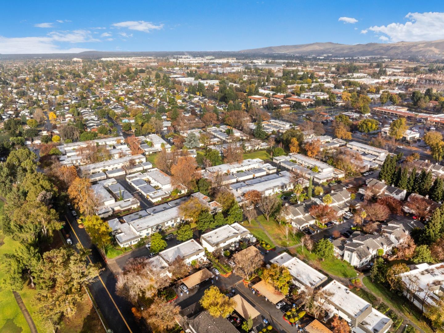 Detail Gallery Image 3 of 24 For 205 Fairway Glen Ln., San Jose,  CA 95139 - 3 Beds | 2 Baths