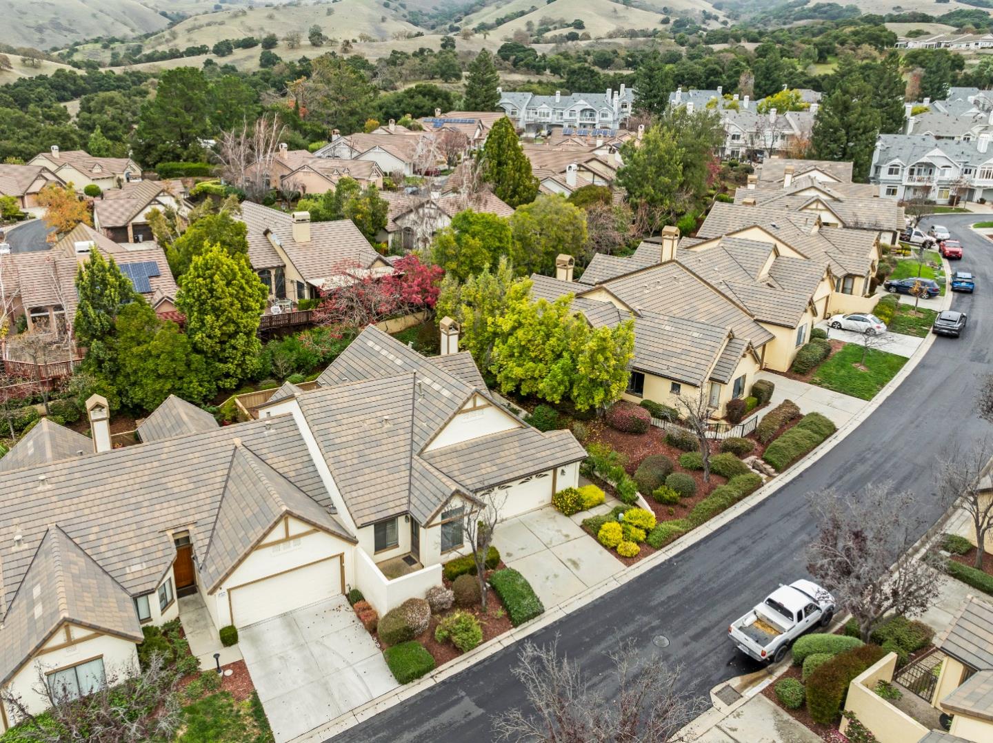 Detail Gallery Image 5 of 58 For 7684 Galloway Dr, San Jose,  CA 95135 - 2 Beds | 2 Baths