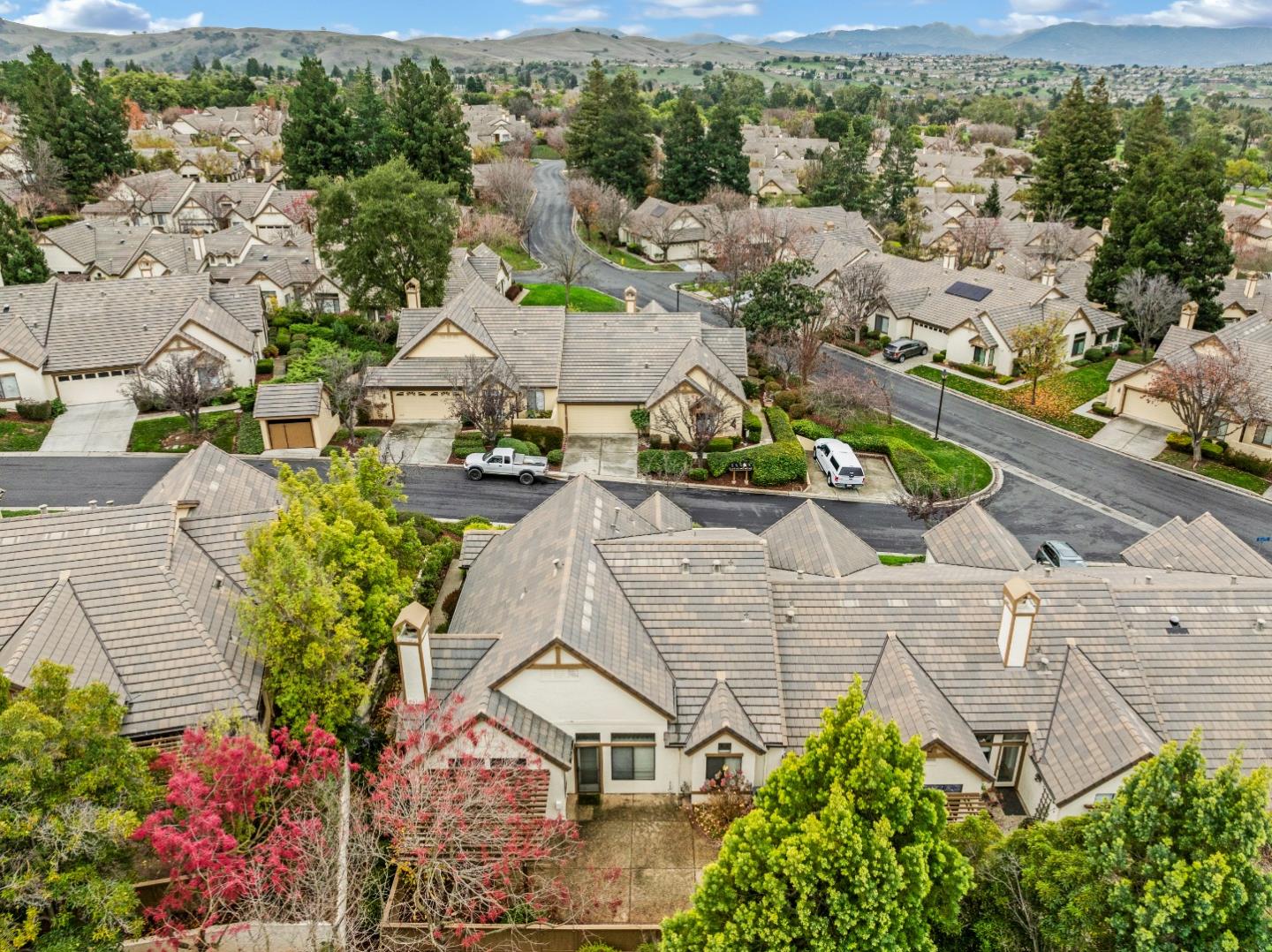 Detail Gallery Image 7 of 58 For 7684 Galloway Dr, San Jose,  CA 95135 - 2 Beds | 2 Baths