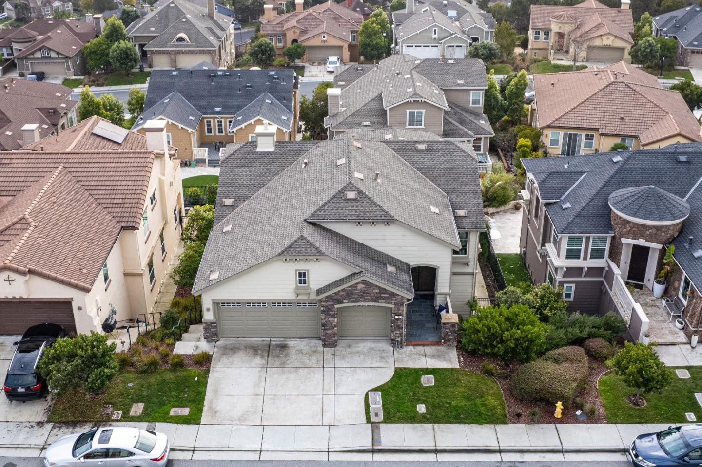 Detail Gallery Image 67 of 68 For 149 Elderberry Ln, Brisbane,  CA 94005 - 5 Beds | 3 Baths