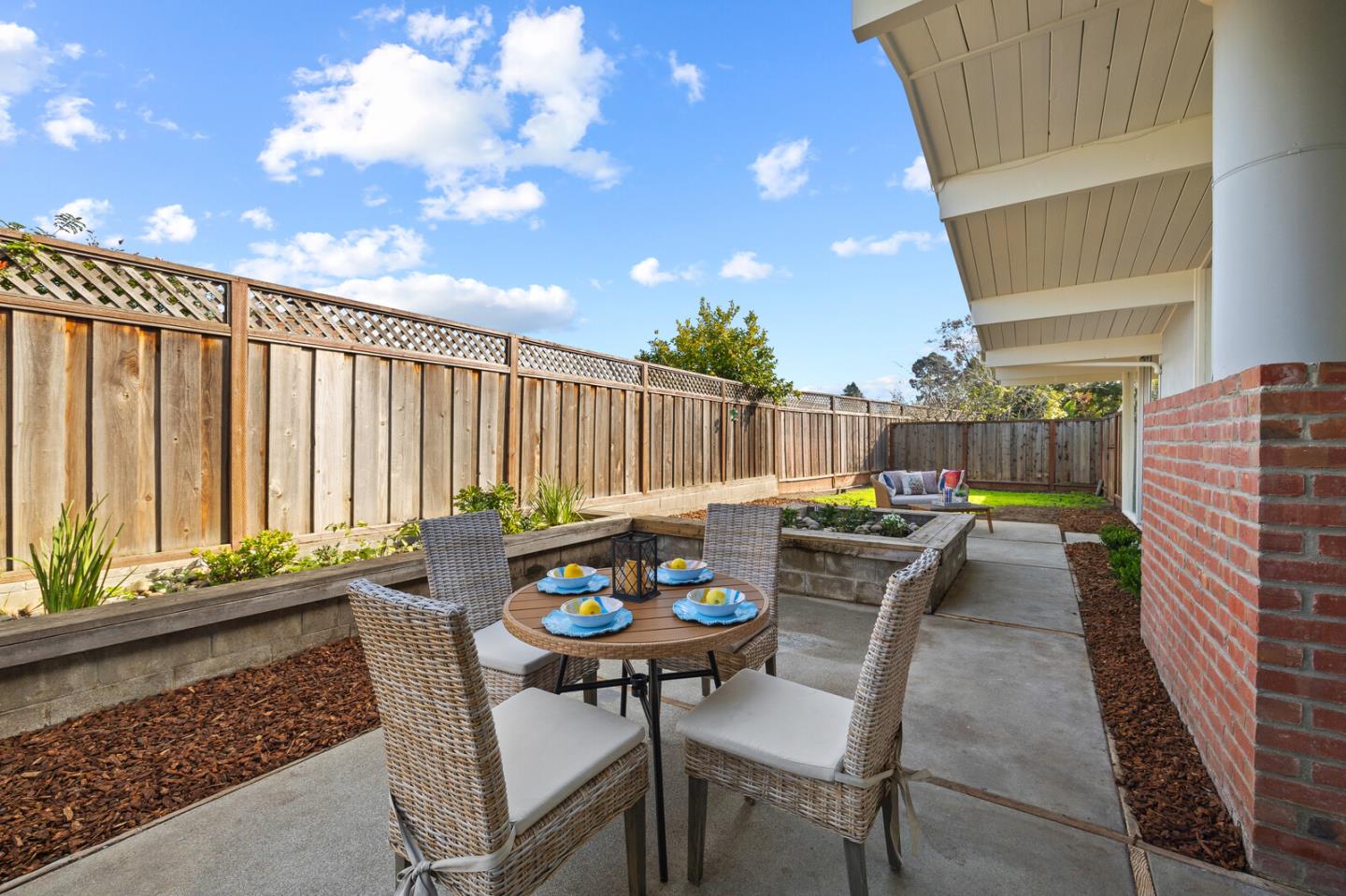 Detail Gallery Image 25 of 36 For 224 Loon Ct, Foster City,  CA 94404 - 4 Beds | 2 Baths