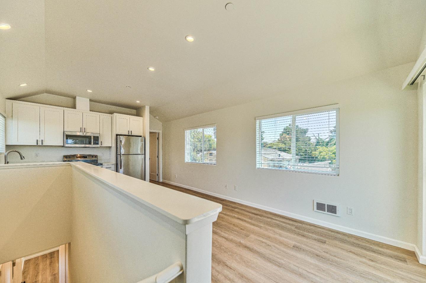 Detail Gallery Image 2 of 26 For 1268 Prospect St, Seaside,  CA 93955 - – Beds | – Baths