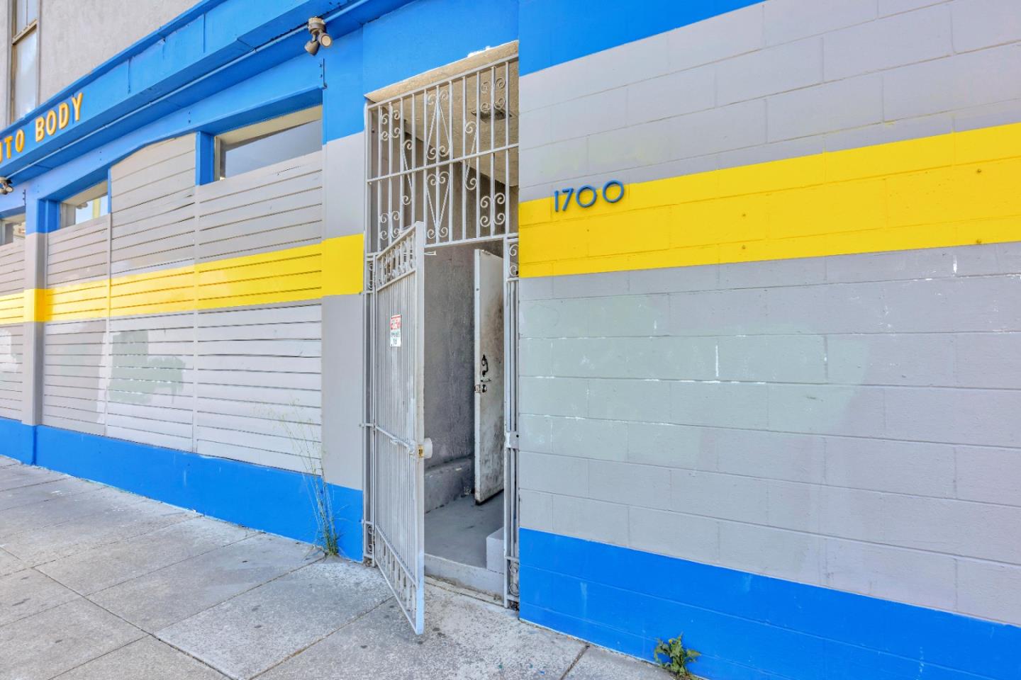 1700 International Boulevard, Oakland, California 94606, ,Commercial Sale,For Sale,1700 International Boulevard,ML81989141