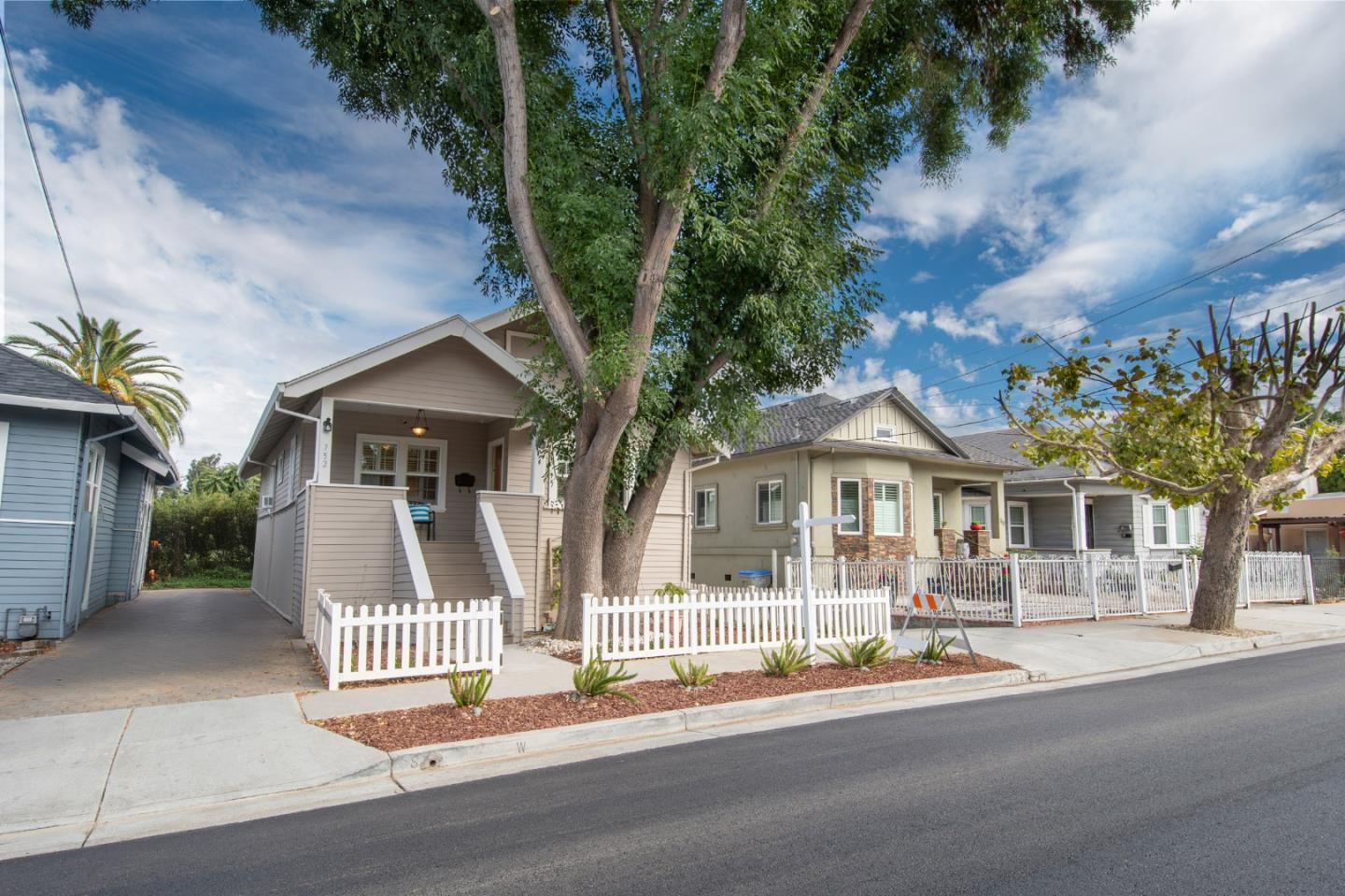 Detail Gallery Image 2 of 33 For 752 Delmas Ave, San Jose,  CA 95125 - 3 Beds | 2 Baths