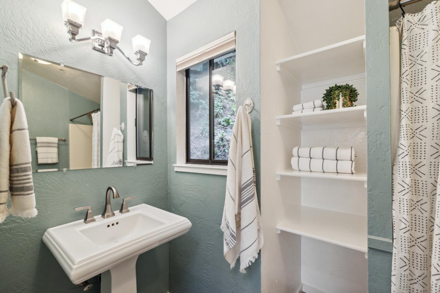 Detail Gallery Image 16 of 43 For 548 River Rd, Boulder Creek,  CA 95006 - 2 Beds | 1 Baths
