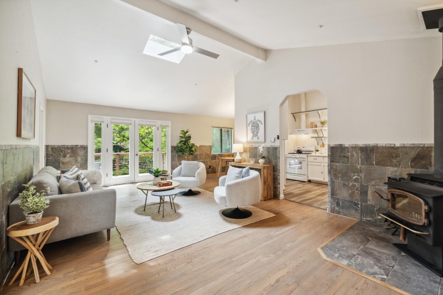 Detail Gallery Image 2 of 43 For 548 River Rd, Boulder Creek,  CA 95006 - 2 Beds | 1 Baths