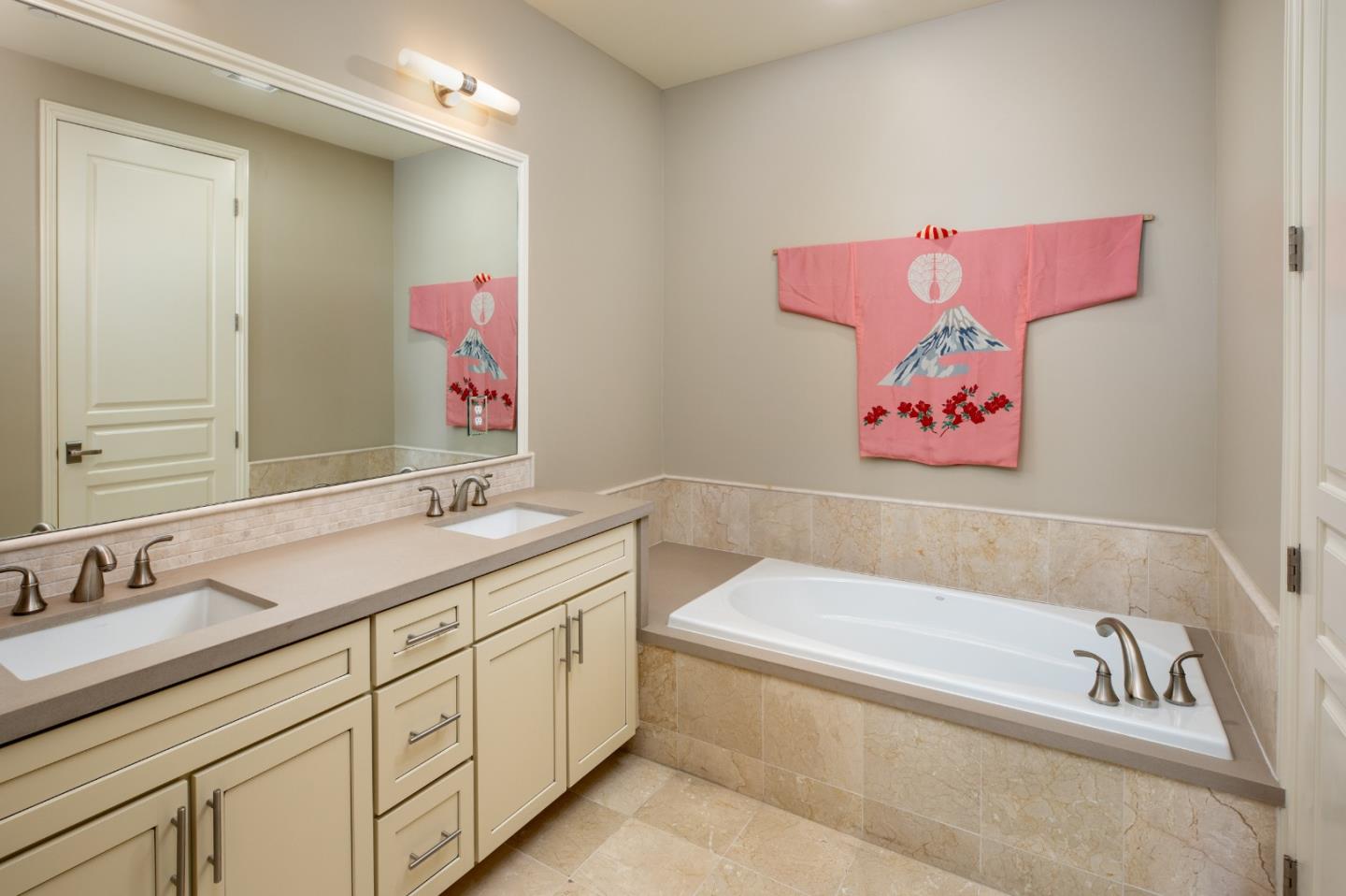 Detail Gallery Image 13 of 31 For 100 1st St #216,  Los Altos,  CA 94022 - 2 Beds | 2 Baths