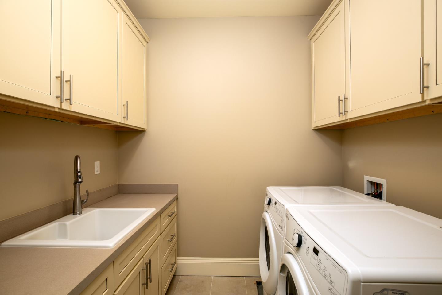 Detail Gallery Image 17 of 31 For 100 1st St #216,  Los Altos,  CA 94022 - 2 Beds | 2 Baths