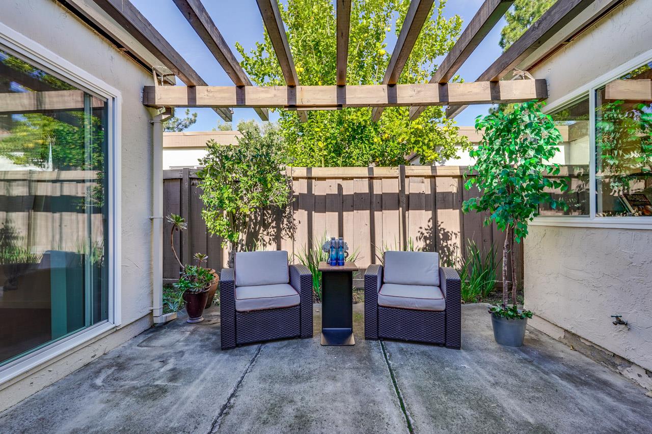 Detail Gallery Image 19 of 50 For 5927 Randleswood Ct, San Jose,  CA 95129 - 3 Beds | 2 Baths