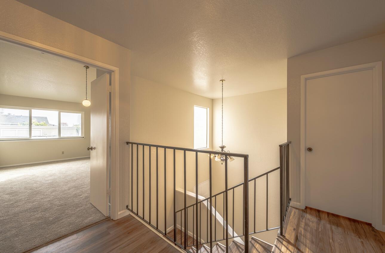 Detail Gallery Image 18 of 36 For 345 Coleridge Dr #80,  Salinas,  CA 93901 - 3 Beds | 1/1 Baths