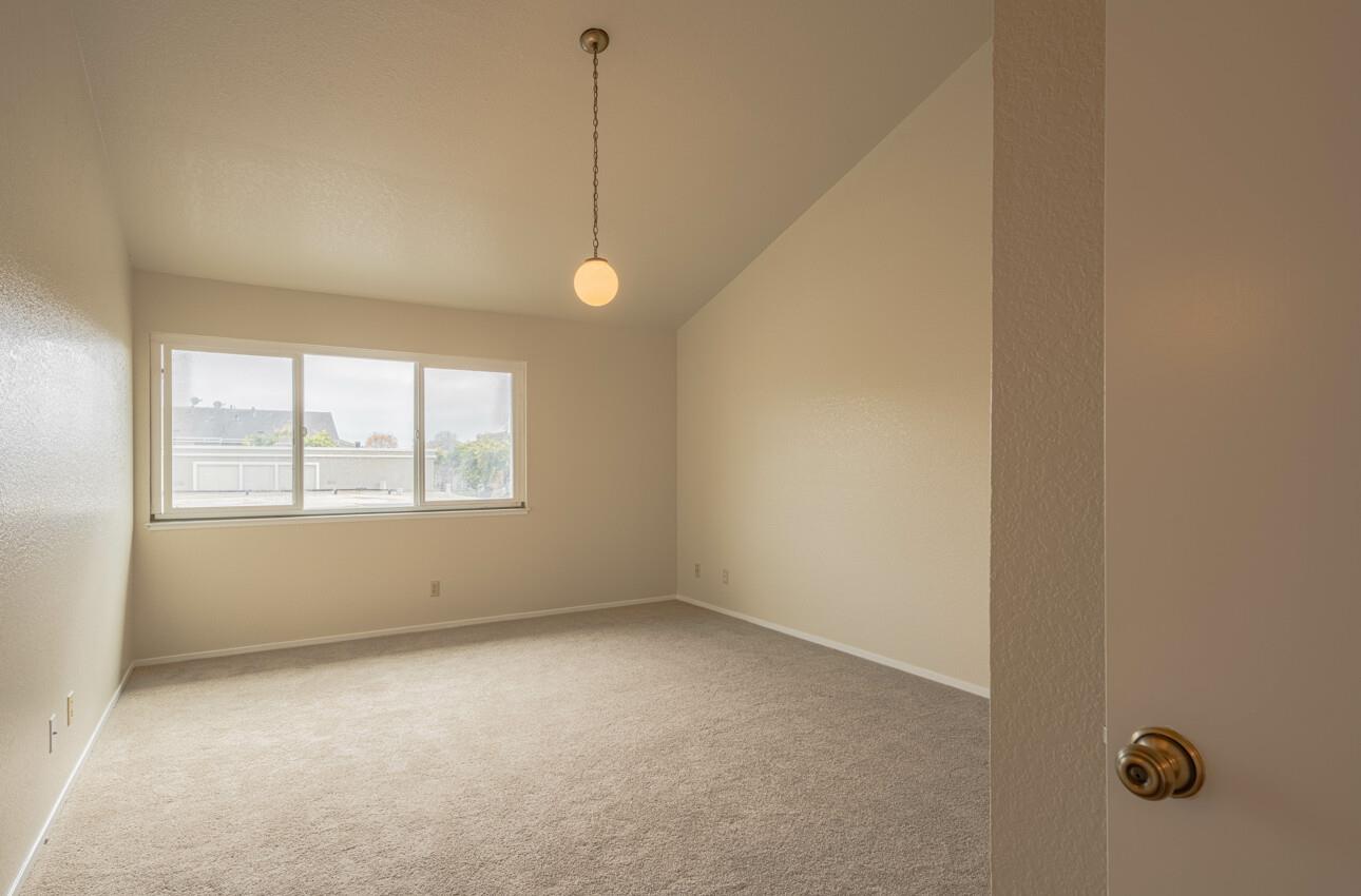 Detail Gallery Image 21 of 36 For 345 Coleridge Dr #80,  Salinas,  CA 93901 - 3 Beds | 1/1 Baths