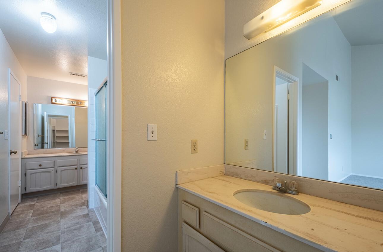 Detail Gallery Image 24 of 36 For 345 Coleridge Dr #80,  Salinas,  CA 93901 - 3 Beds | 1/1 Baths