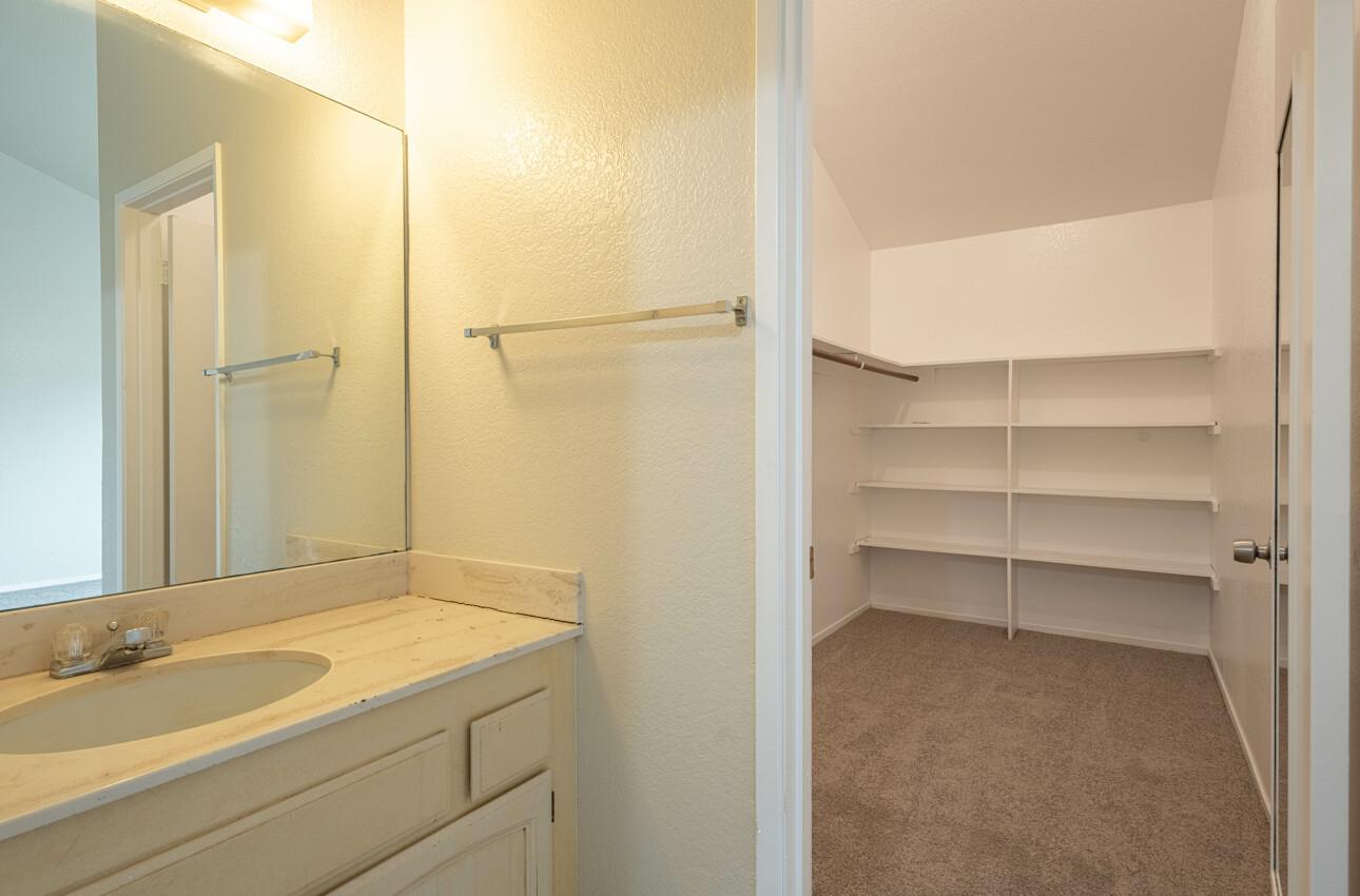 Detail Gallery Image 26 of 36 For 345 Coleridge Dr #80,  Salinas,  CA 93901 - 3 Beds | 1/1 Baths