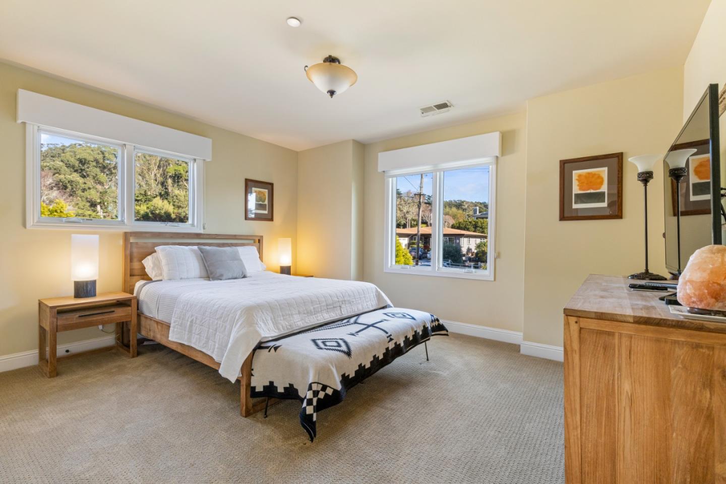 Detail Gallery Image 37 of 55 For 1040 Acacia St, Montara,  CA 94037 - 4 Beds | 2/1 Baths