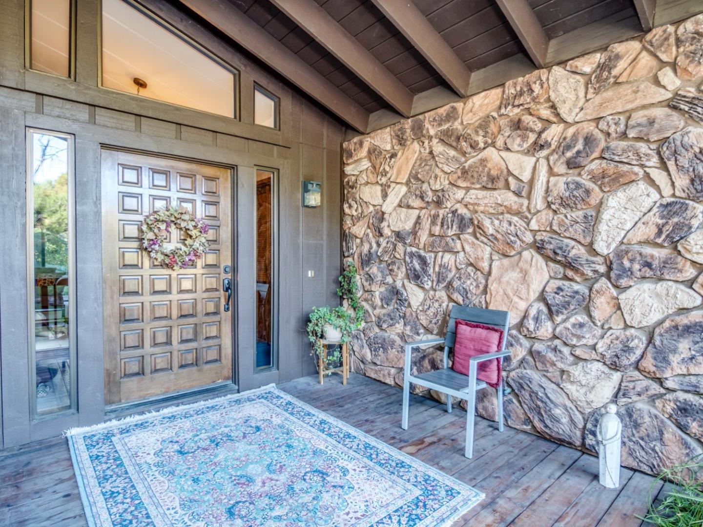 Detail Gallery Image 5 of 48 For 16755 Jackson Oaks Dr, Morgan Hill,  CA 95037 - 4 Beds | 2/1 Baths