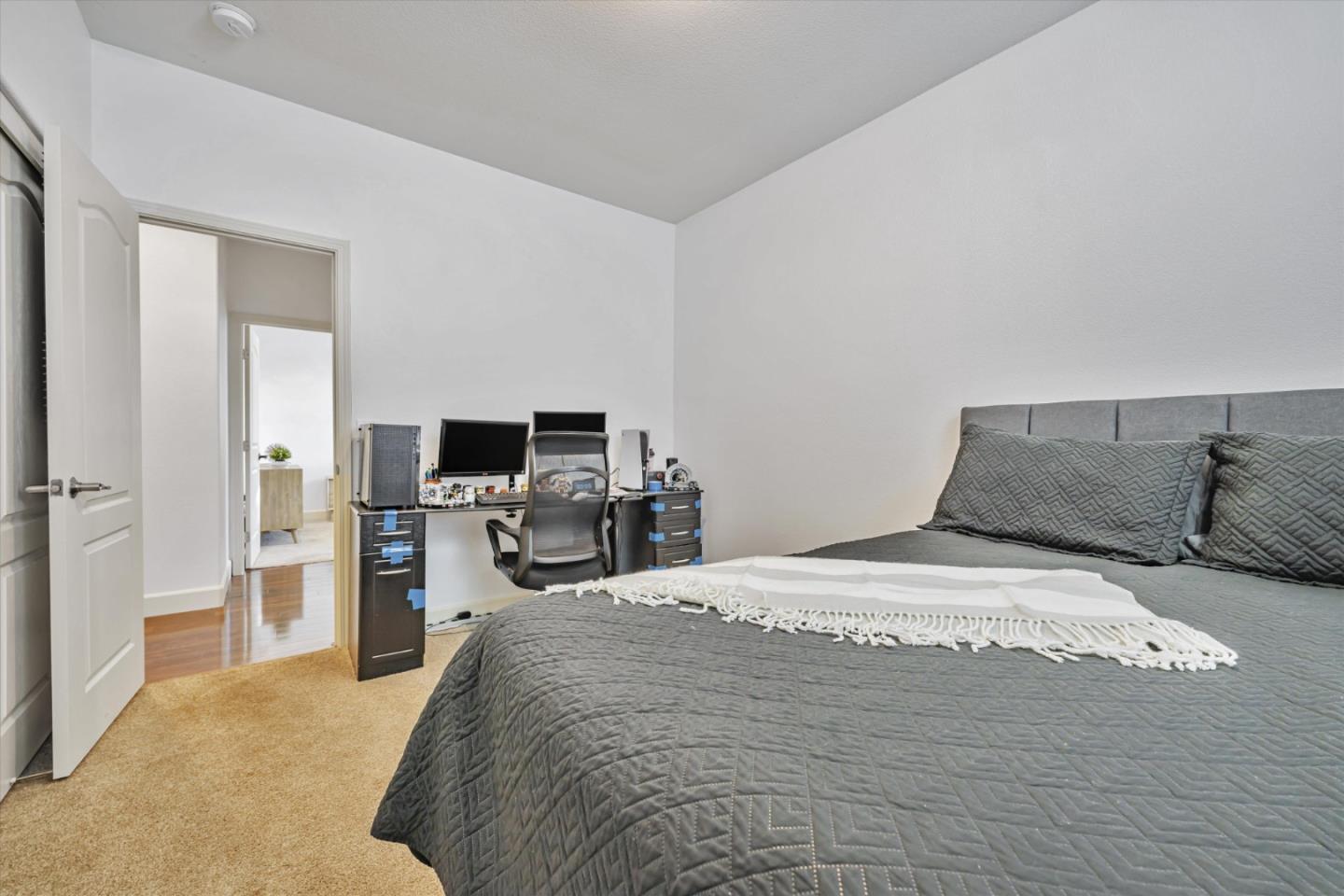 Detail Gallery Image 29 of 40 For 910 Verissimo Ct, Hollister,  CA 95023 - 3 Beds | 2 Baths