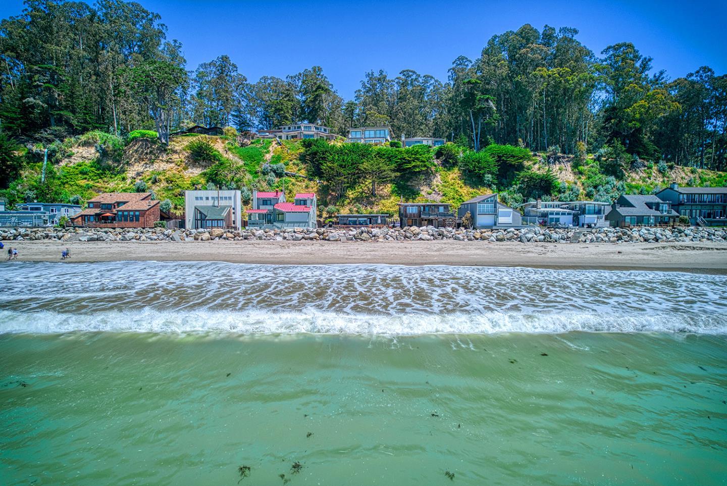 Detail Gallery Image 2 of 28 For 16 Potbelly Beach Rd, Aptos,  CA 95003 - 2 Beds | 1 Baths