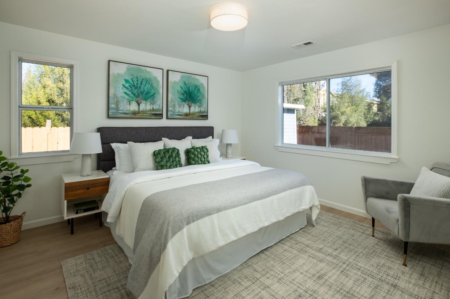 Detail Gallery Image 15 of 23 For 1123 Sage St, East Palo Alto,  CA 94303 - 4 Beds | 2 Baths