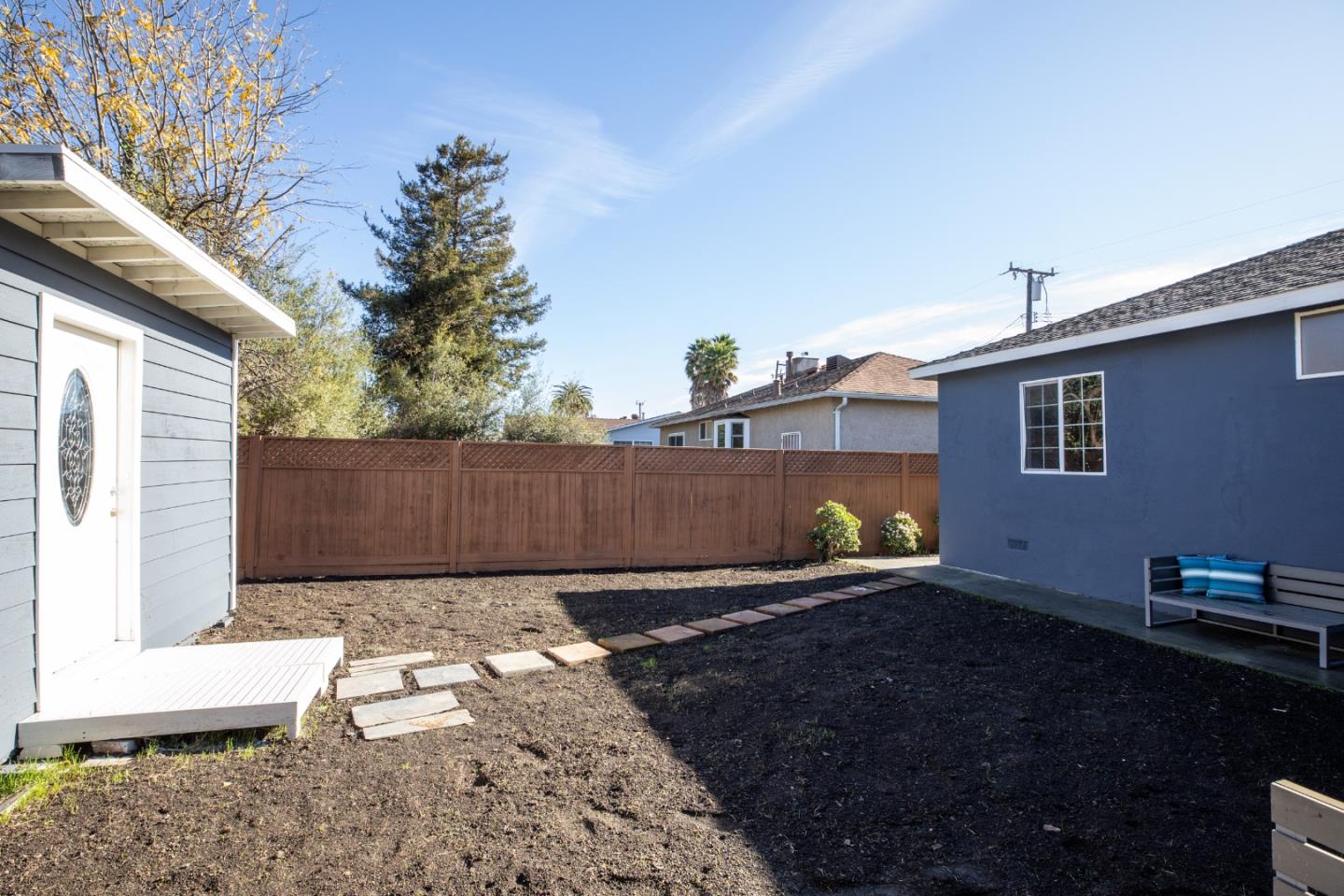 Detail Gallery Image 19 of 23 For 1123 Sage St, East Palo Alto,  CA 94303 - 4 Beds | 2 Baths