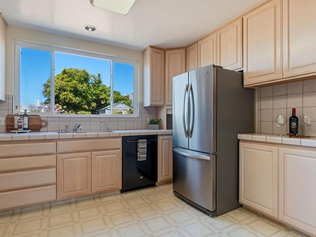 Detail Gallery Image 8 of 24 For 366 Abbot Ave, Daly City,  CA 94014 - 3 Beds | 1 Baths