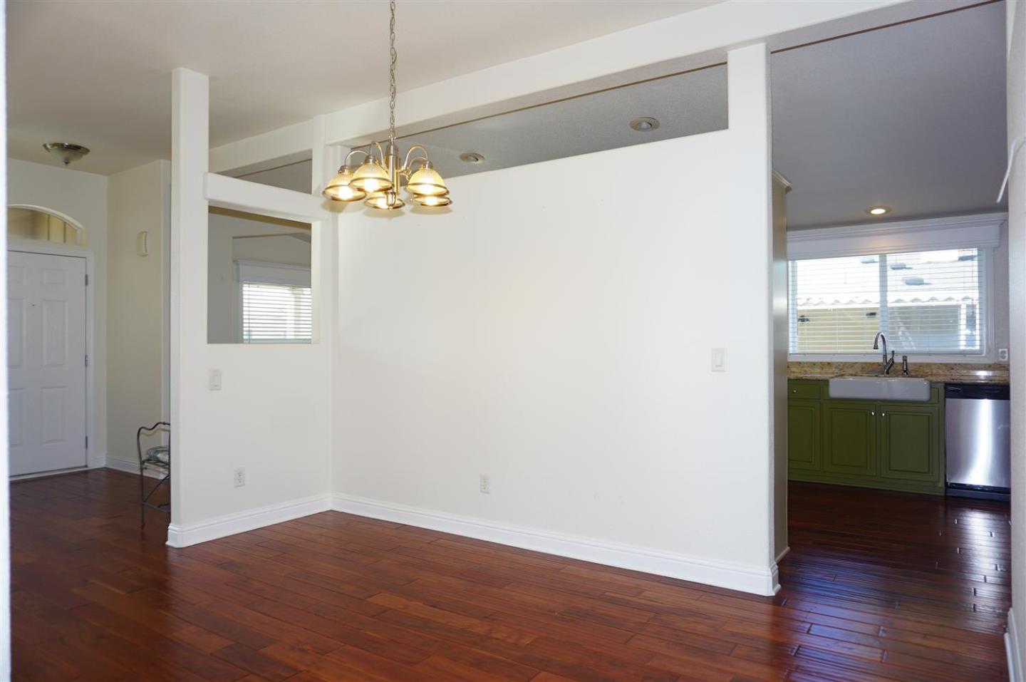 Detail Gallery Image 25 of 39 For 1085 Tasman Dr #652,  Sunnyvale,  CA 94089 - 4 Beds | 2 Baths