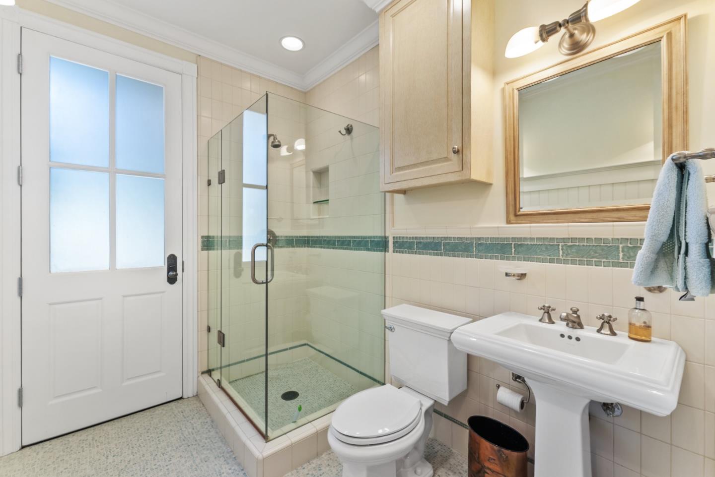 Detail Gallery Image 24 of 32 For 4362 Opal Cliff, Santa Cruz,  CA 95062 - 3 Beds | 2 Baths