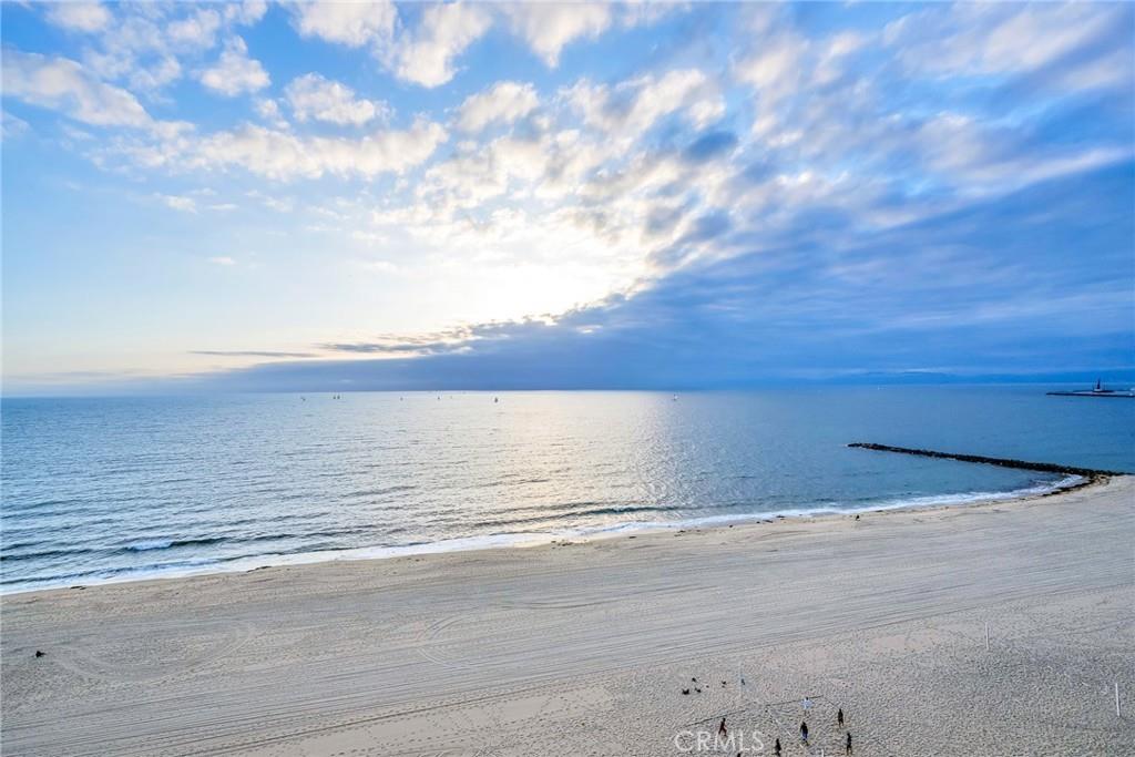 Detail Gallery Image 37 of 37 For 420 Esplanade #4,  Redondo Beach,  CA 90277 - 2 Beds | 2 Baths