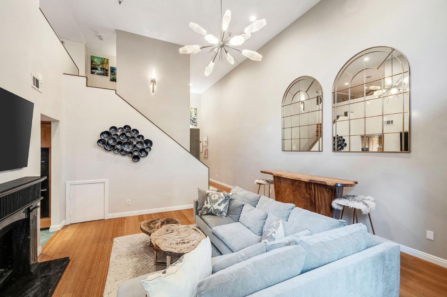 Detail Gallery Image 6 of 37 For 420 Esplanade #4,  Redondo Beach,  CA 90277 - 2 Beds | 2 Baths