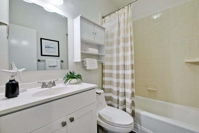 Detail Gallery Image 30 of 36 For 4685 Albany Cir #125,  San Jose,  CA 95129 - 2 Beds | 2 Baths