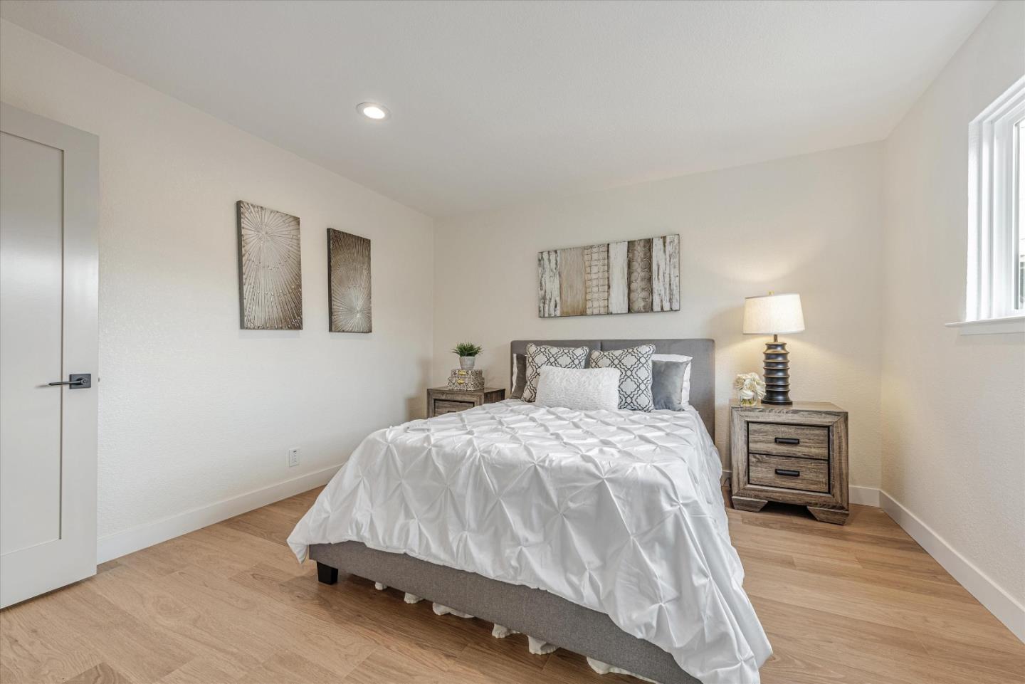 Detail Gallery Image 7 of 11 For 2773 Othello Ave, San Jose,  CA 95122 - 3 Beds | 1/1 Baths