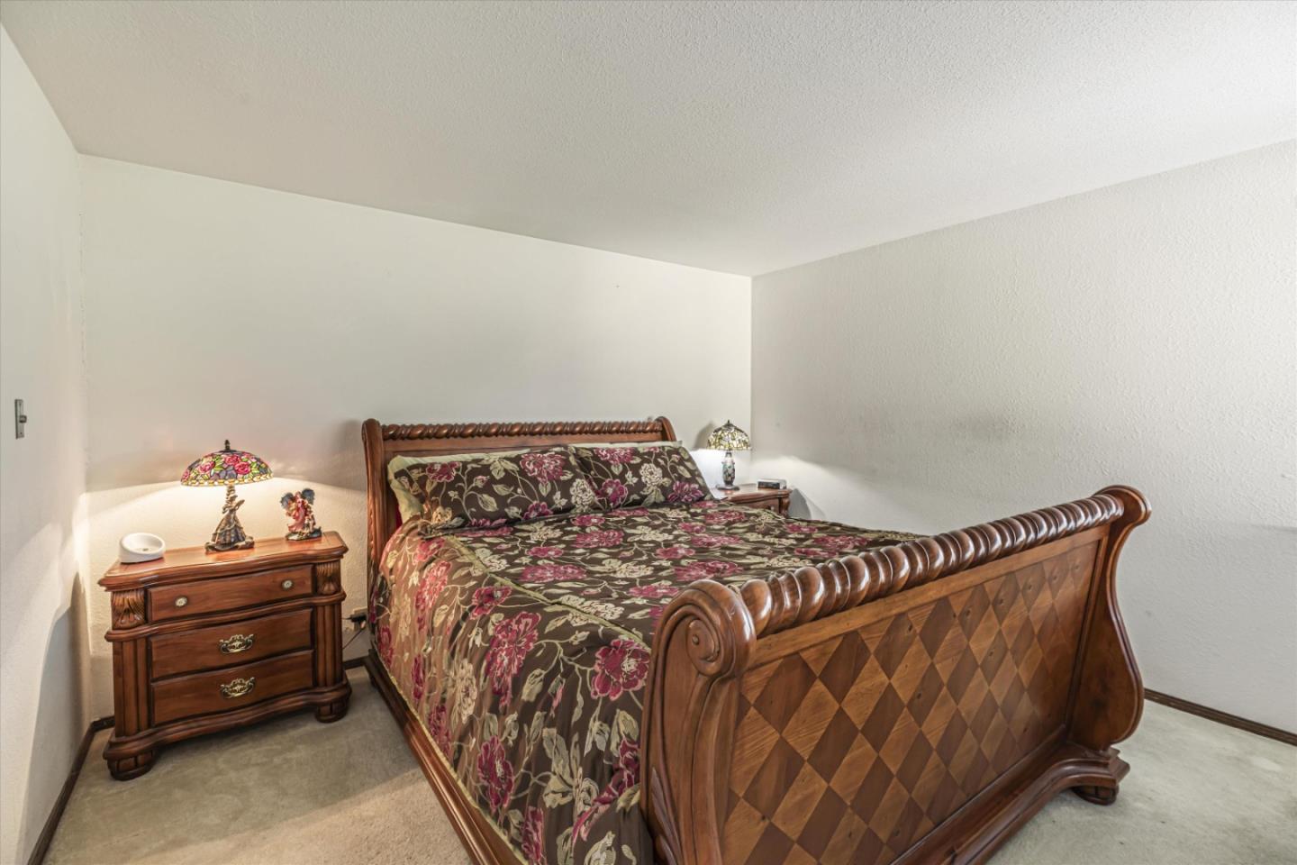 Detail Gallery Image 12 of 41 For 10995 Santa Teresa Blvd, Gilroy,  CA 95020 - 4 Beds | 2/1 Baths