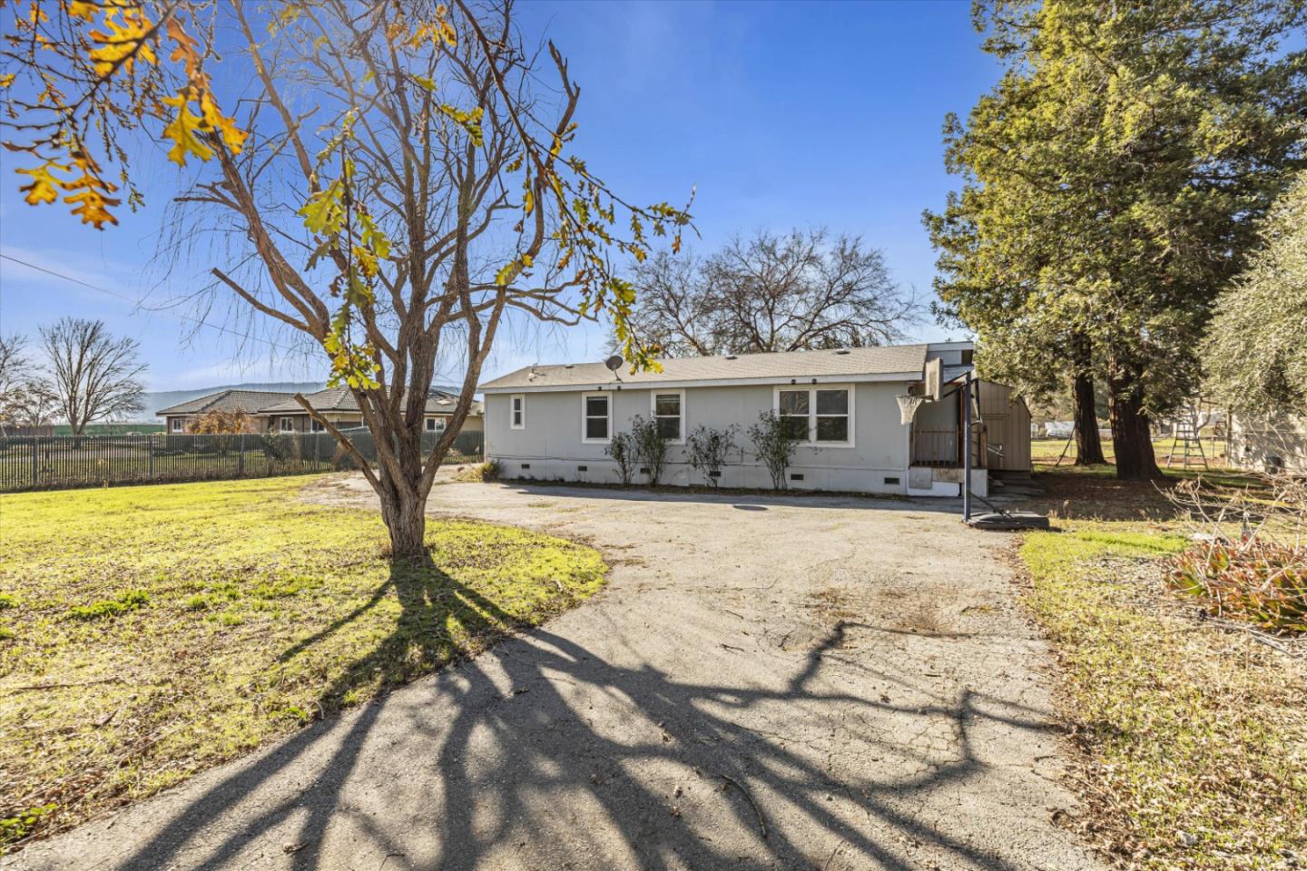 Detail Gallery Image 33 of 41 For 10995 Santa Teresa Blvd, Gilroy,  CA 95020 - 4 Beds | 2/1 Baths