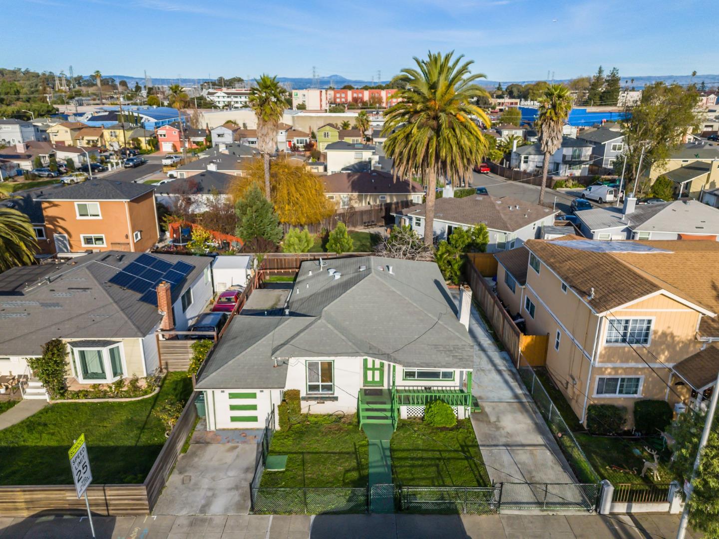 Detail Gallery Image 30 of 34 For 332 N Humboldt St, San Mateo,  CA 94401 - 3 Beds | 1 Baths