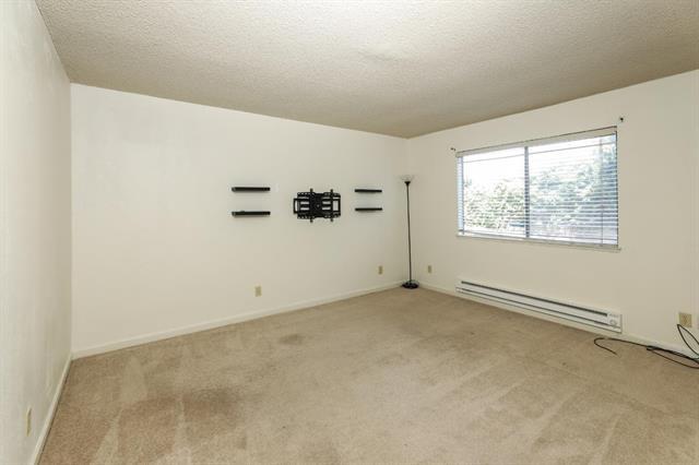 Detail Gallery Image 11 of 17 For 1021 Cheryl Ann Cir #62,  Hayward,  CA 94544 - 3 Beds | 2 Baths