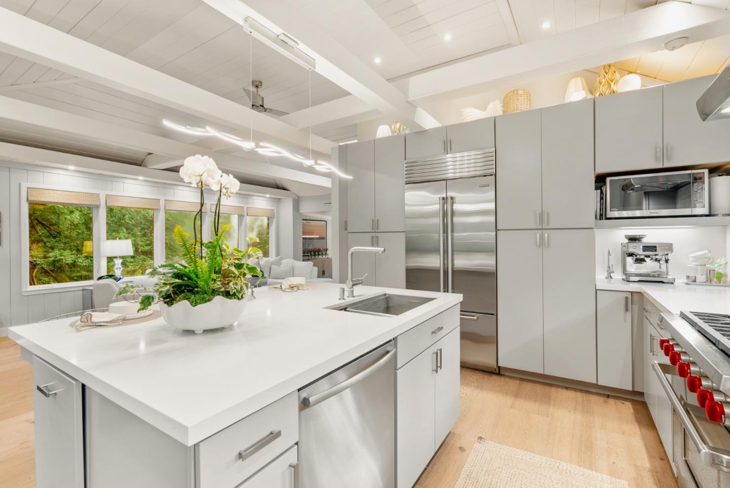 Detail Gallery Image 16 of 67 For 13499 La Honda Rd, Woodside,  CA 94062 - 4 Beds | 2 Baths