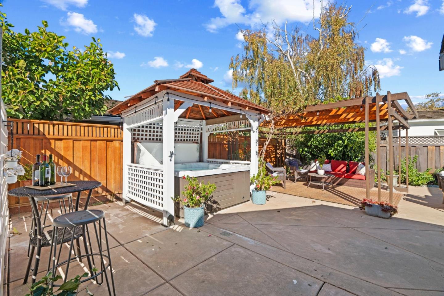 Detail Gallery Image 38 of 44 For 350 Portola Dr, San Mateo,  CA 94403 - 3 Beds | 2 Baths